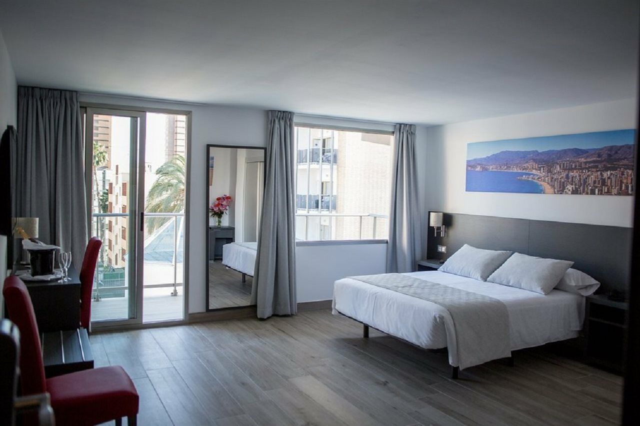 Alamos 4*